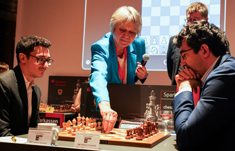 President of the German Chess Association: An interview with FAU alumna Ingrid Lauterbach